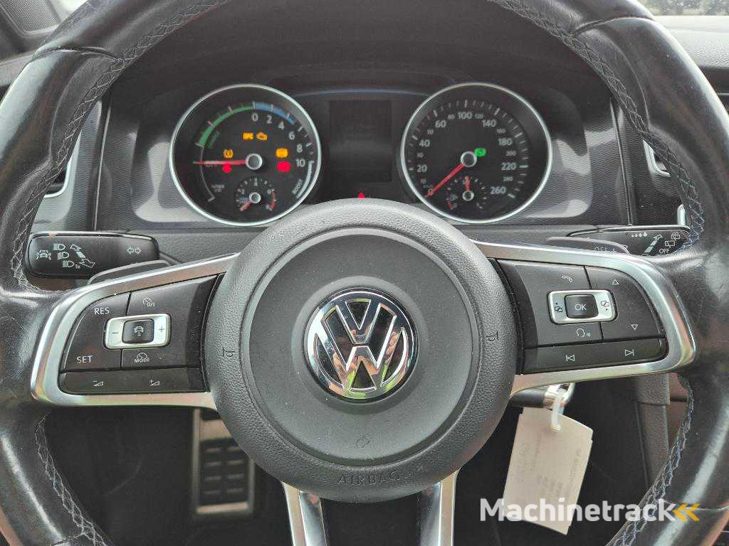 Volkswagen Golf 1.4 TSI GTE, GH-072-S