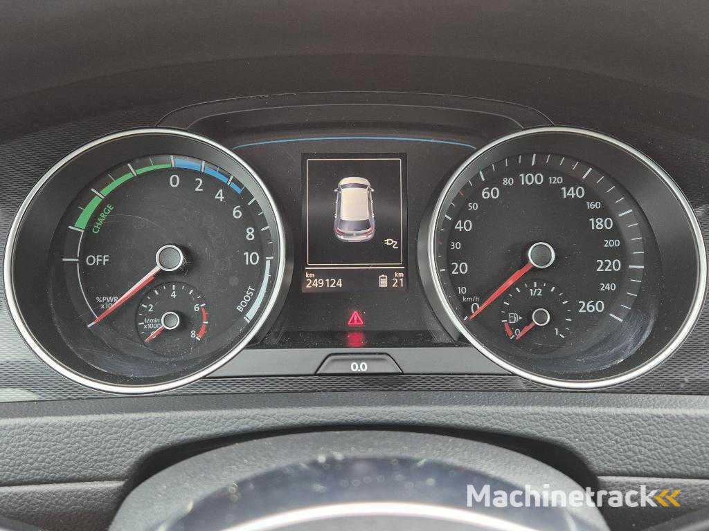 Volkswagen Golf 1.4 TSI GTE, GH-072-S