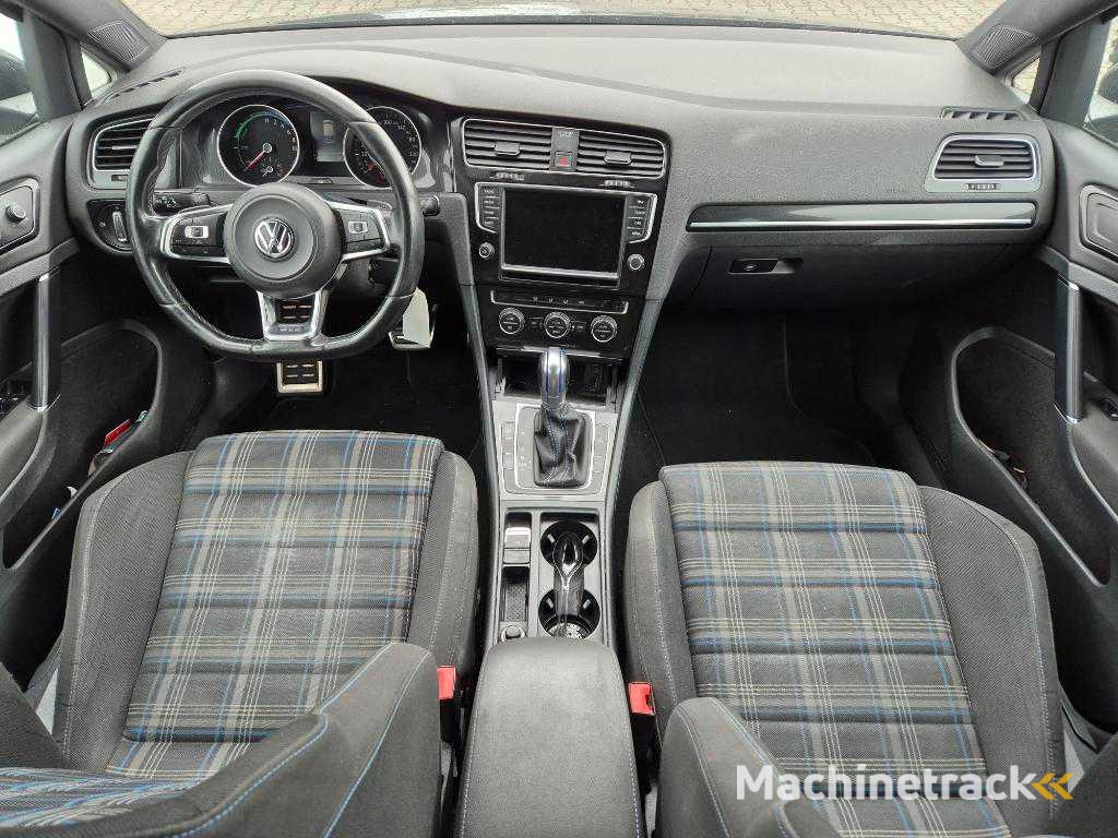 Volkswagen Golf 1.4 TSI GTE, GH-072-S