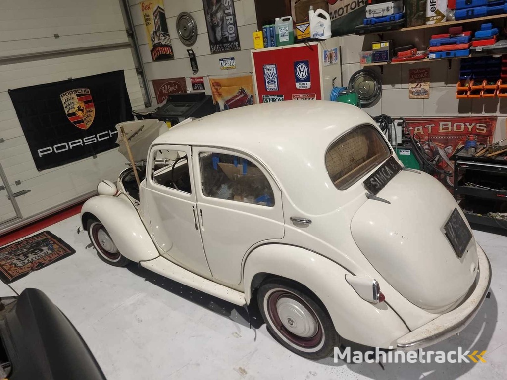 Simca 8 Limousine, Baujahr 1947, Unikat