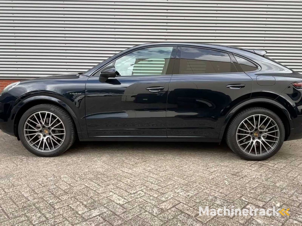 Porsche Cayenne 3.0 E Hybrid Platinum Edition Automaat; HPB-32-R