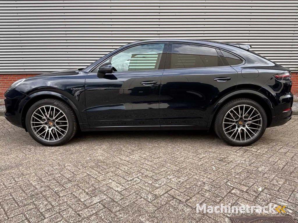 Porsche Cayenne 3.0 E Hybrid Platinum Edition Automaat; HPB-32-R