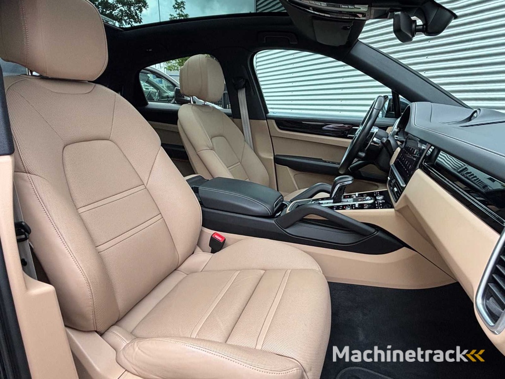 Porsche Cayenne 3.0 E Hybrid Platinum Edition Automaat; HPB-32-R