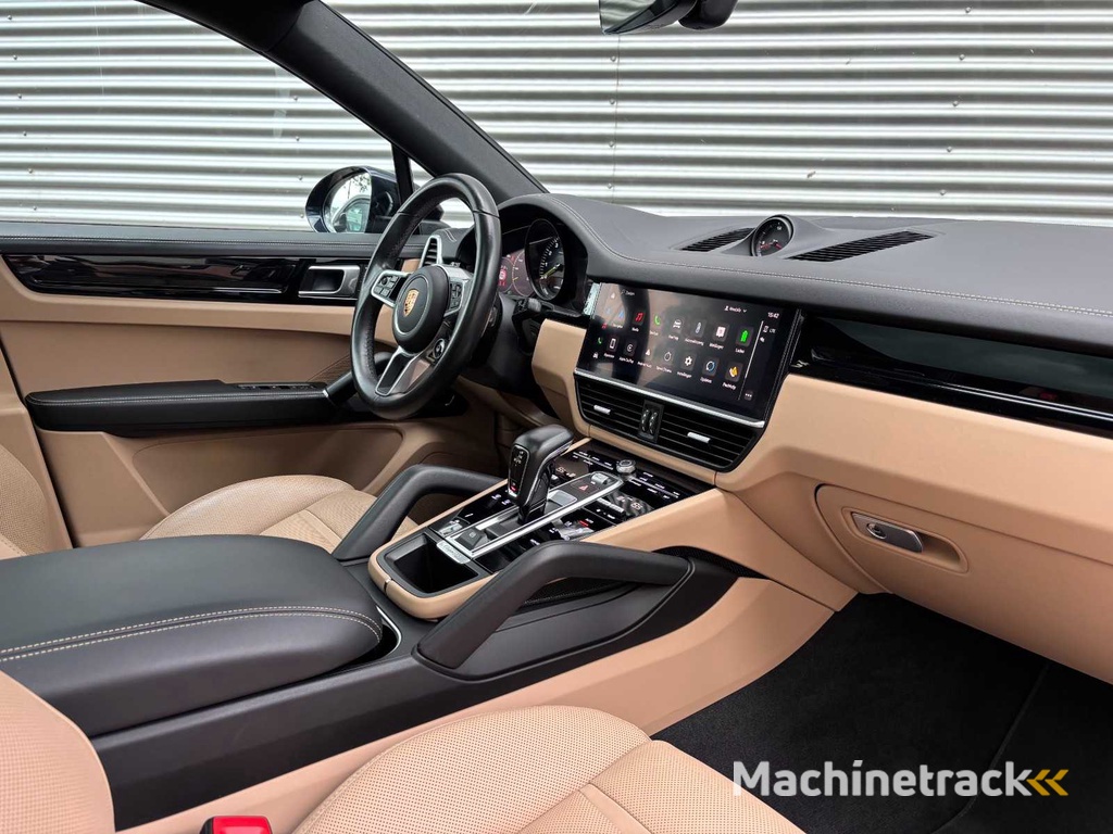 Porsche Cayenne 3.0 E Hybrid Platinum Edition Automaat; HPB-32-R