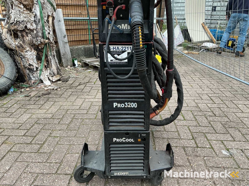 Kemppi ProMig 530 + Pro3200 Evolution MIG welder