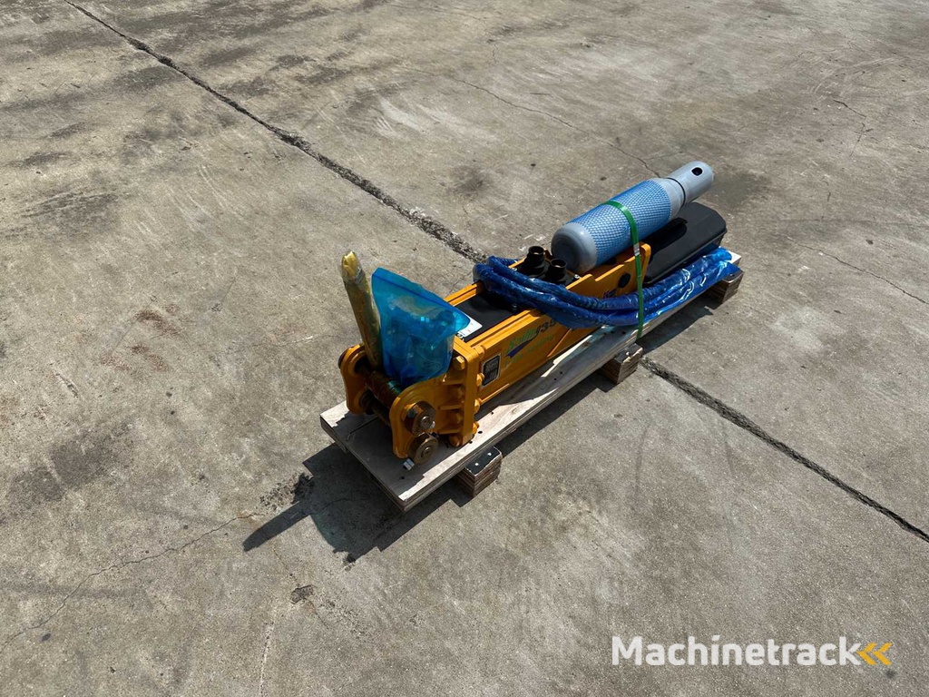 Sailing - 2025 - 35 - Hydraulic hammer