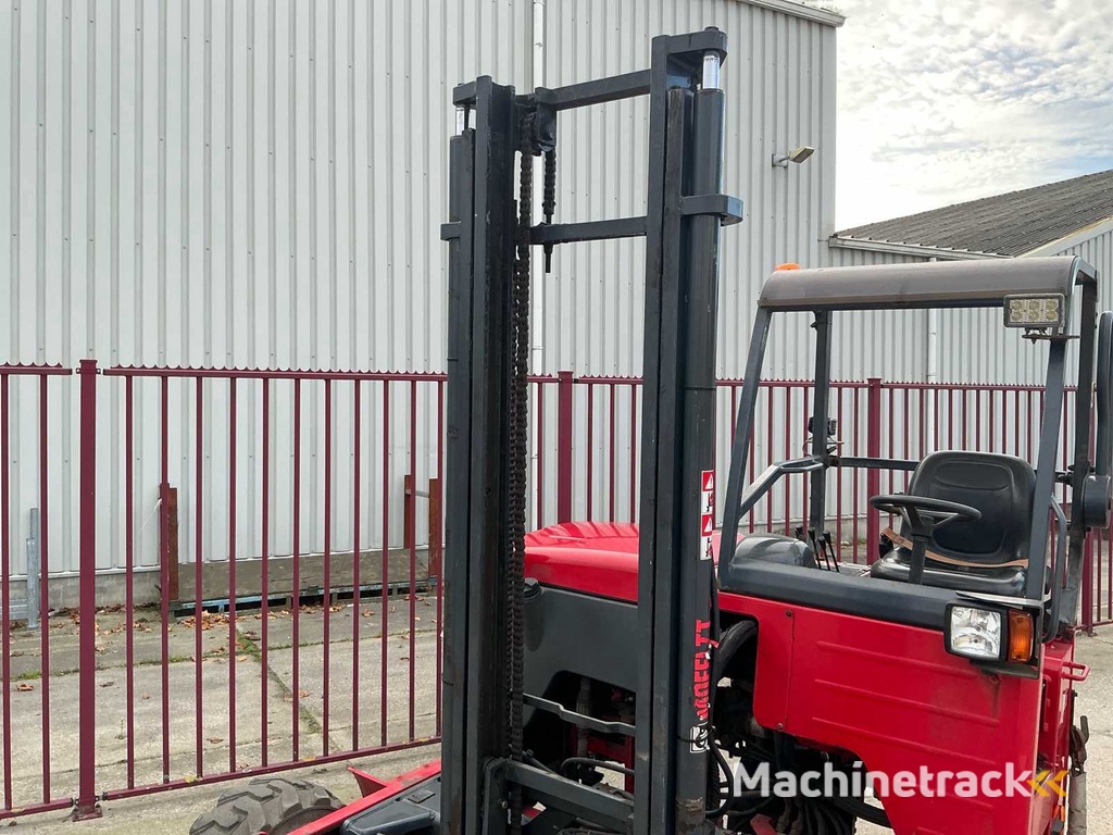2016 Moffet M5 20.3 Truck-mounted forklift