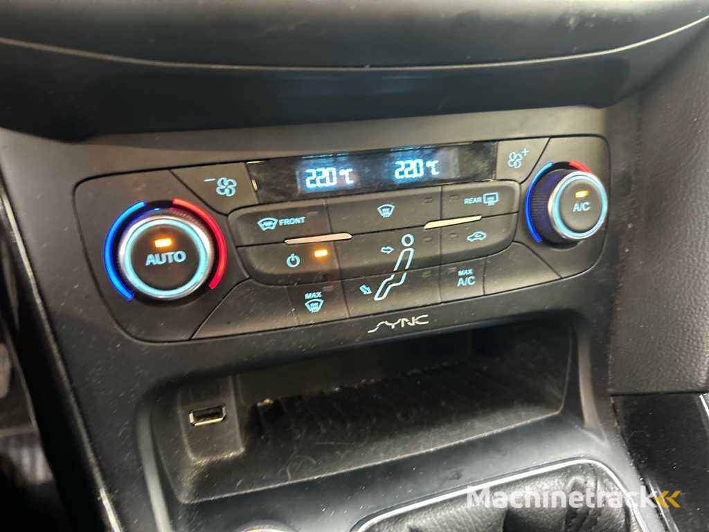 Ford Focus Wagon 1.0 Titanium Edition , ; GP-793-R