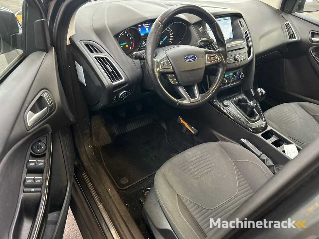 Ford Focus Wagon 1.0 Titanium Edition , ; GP-793-R