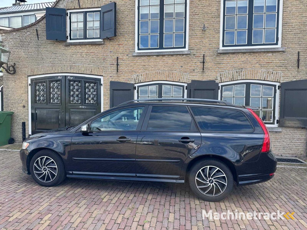 Volvo  V50  2.0D R-Design Leder Clima Momentum 9-SBT-71