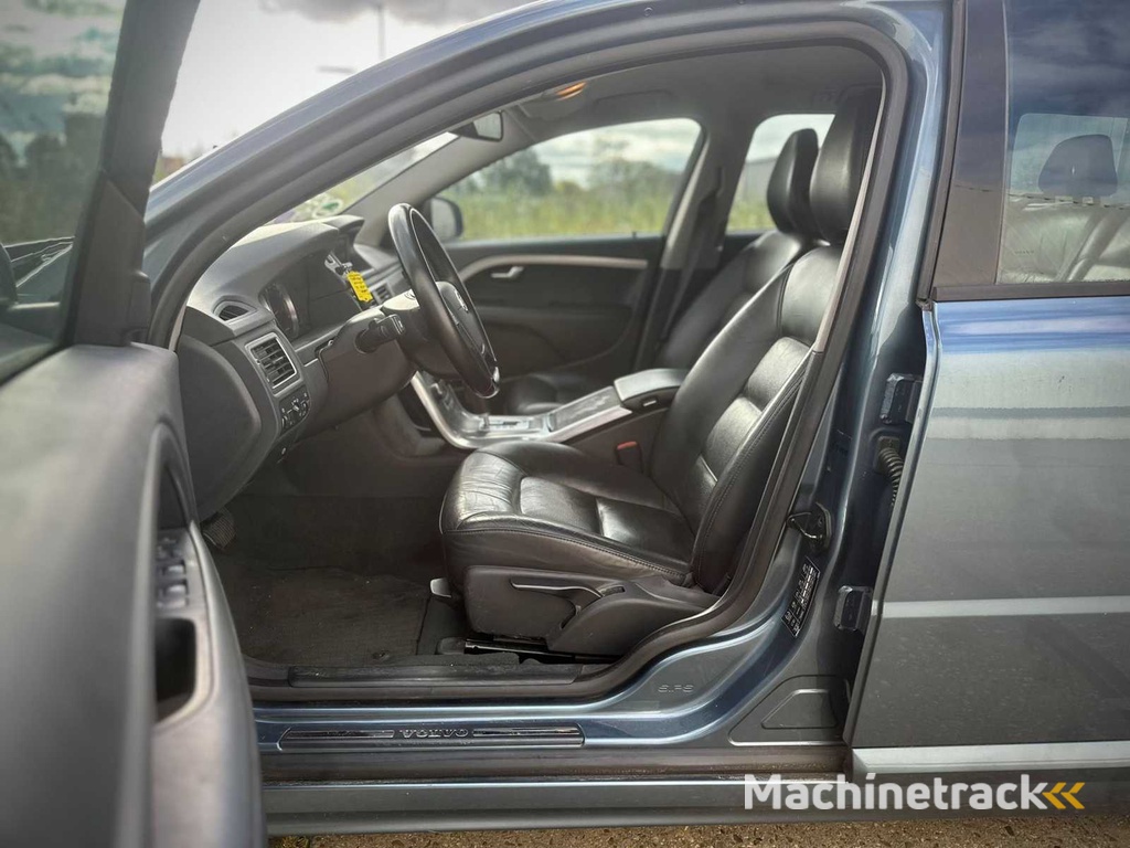 Volvo V70 2.0 T5 Kinetic Automaat, KH-926-L