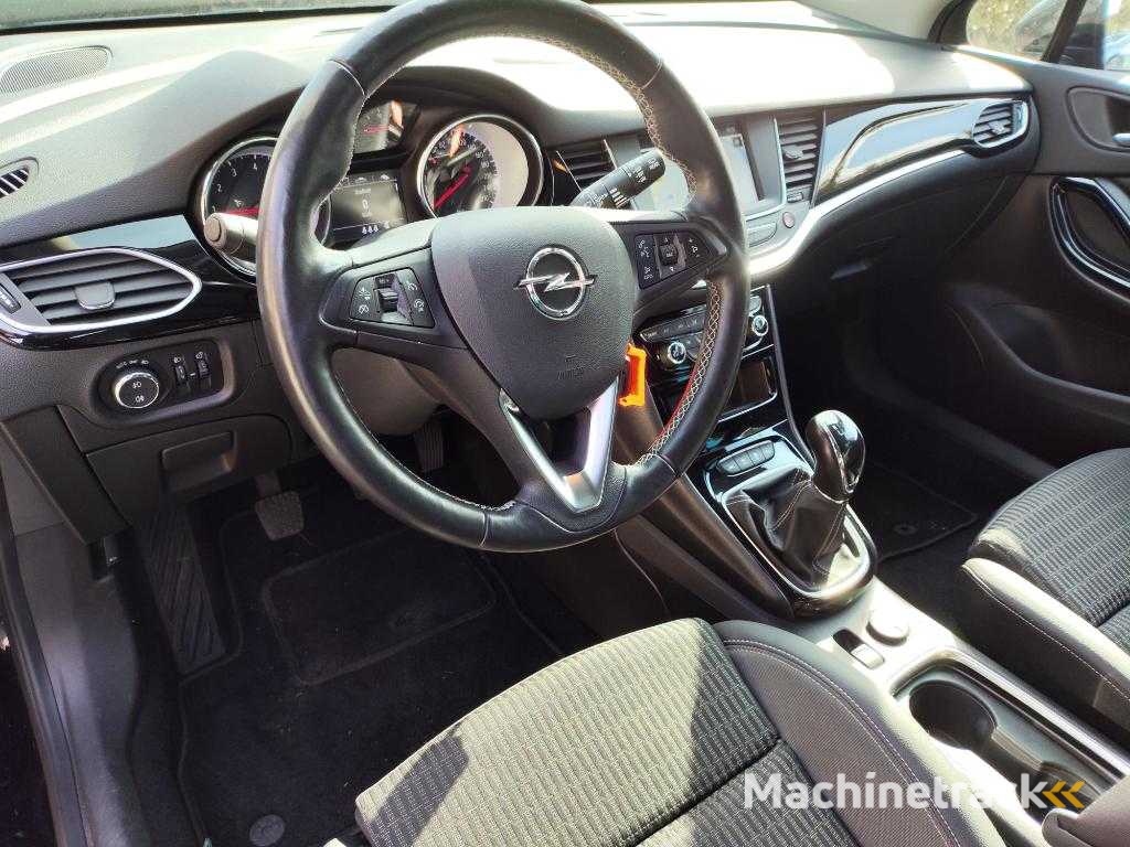 Opel Astra Sports Tourer 1.2 Launch Ed , N-005-JF