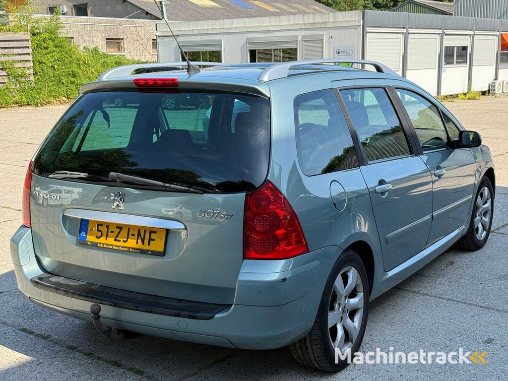 Peugeot 307 SW 1.6 16V Premium, 51-ZJ-NF