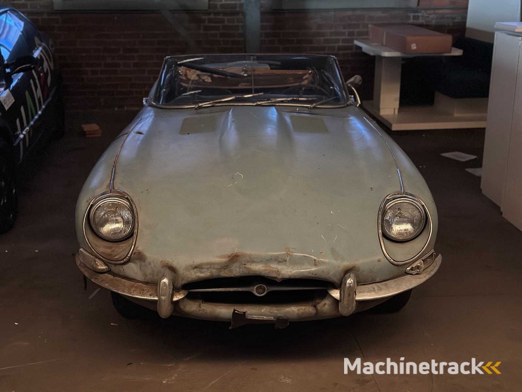 Jaguar E-Type XKE Cabriolet 4.2 6-cilinder in lijn Serie 1½ 1968 Roadster
