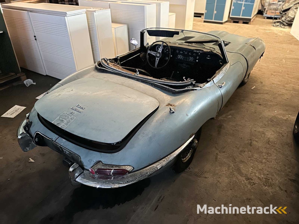Jaguar E-Type XKE Cabriolet 4.2 6-cilinder in lijn Serie 1½ 1968 Roadster
