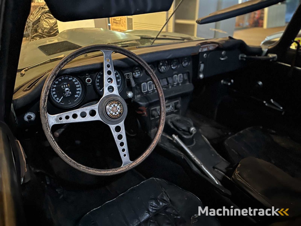 Jaguar E-Type XKE Cabriolet 4.2 6-cilinder in lijn Serie 1½ 1968 Roadster