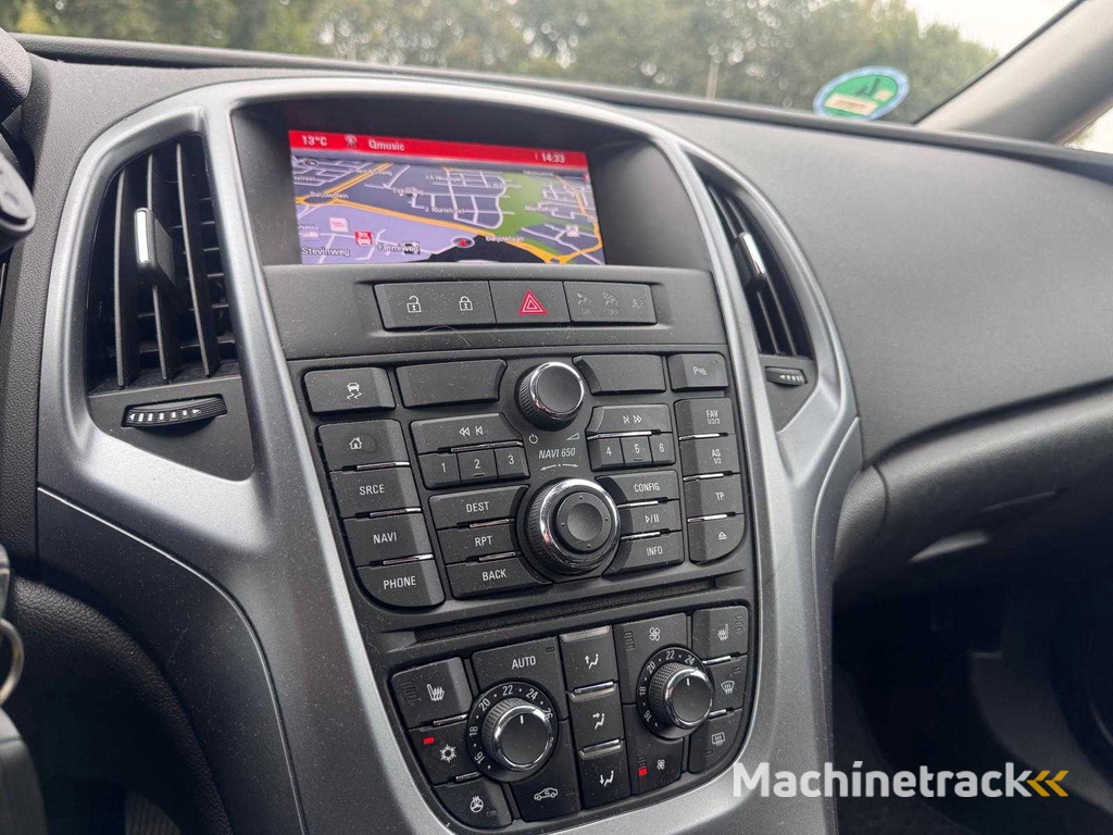 Opel Astra Sports Tourer 1.4 Turbo Blitz, P-965-DJ