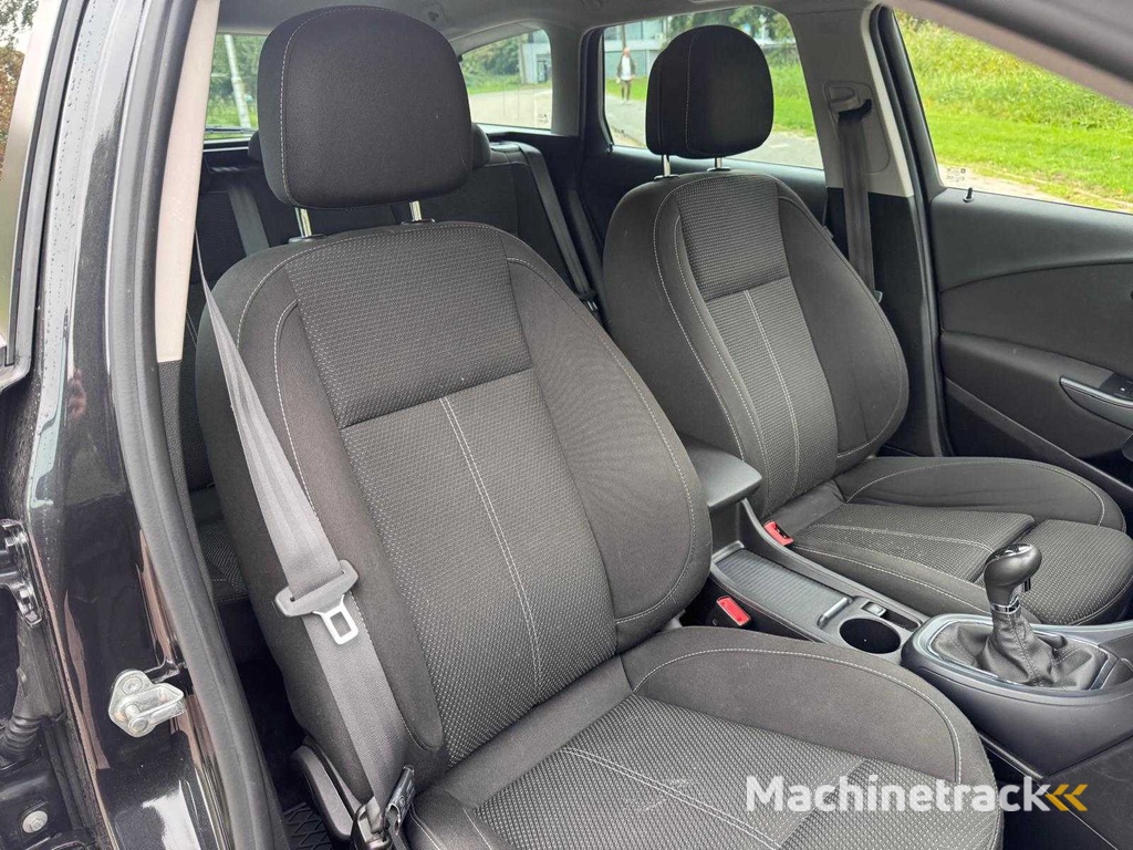 Opel Astra Sports Tourer 1.4 Turbo Blitz, P-965-DJ