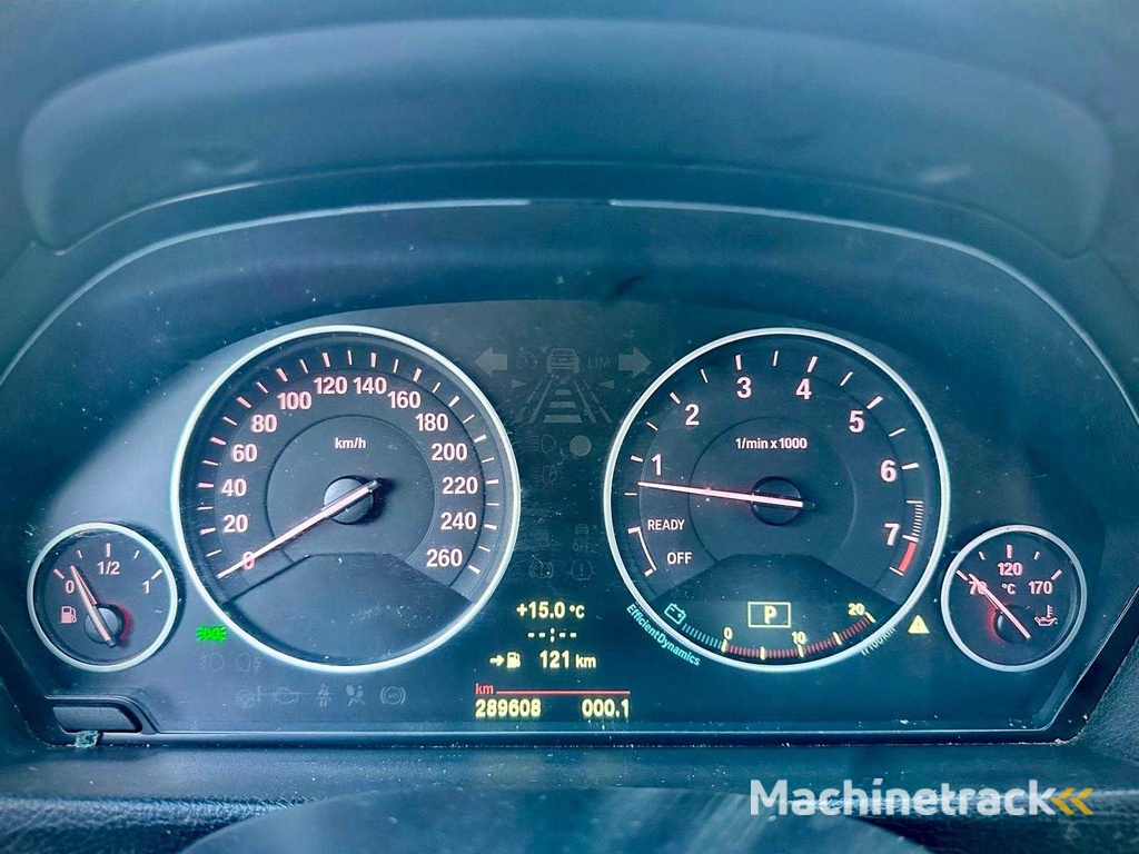 BMW 3-serie 320i High Executive; 88-XKJ-4