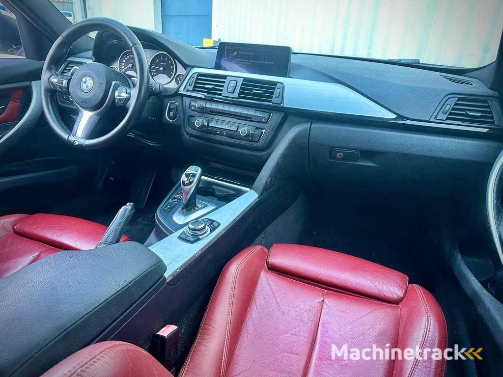 BMW 3-serie 320i High Executive; 88-XKJ-4