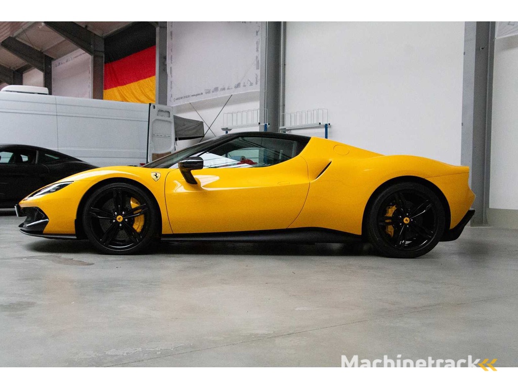 Ferrari - 2023 - 296 GTB - Coupe - Personenauto