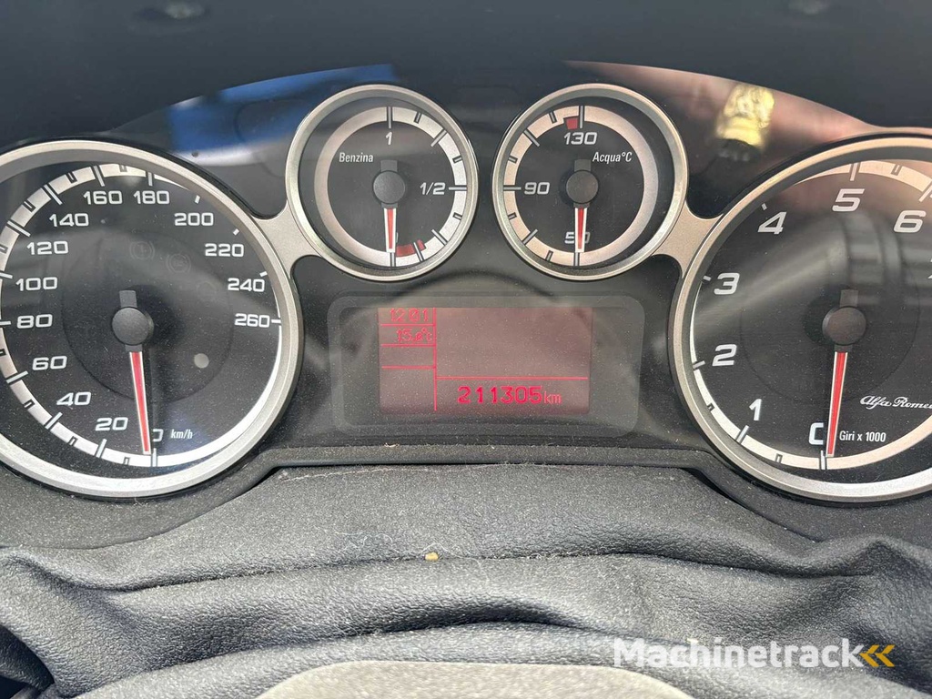 Alfa Romeo MiTo 1.4 T Sport 155PK Airco Cruise, 44-HHP-3