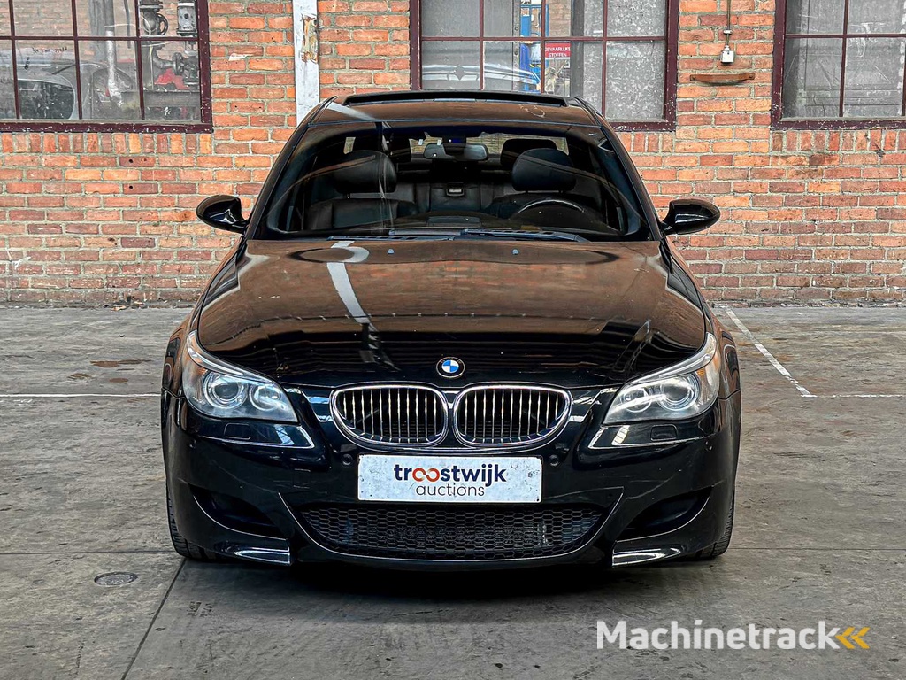 BMW M5 V10 500pk 2006
