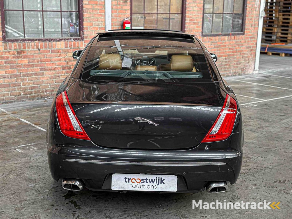 Jaguar XJ 3.0 V6D Portfolio 275pk 2012