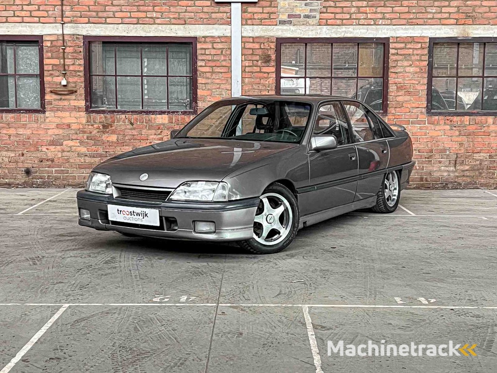 Opel Omega 3000 24v 204pk 1989