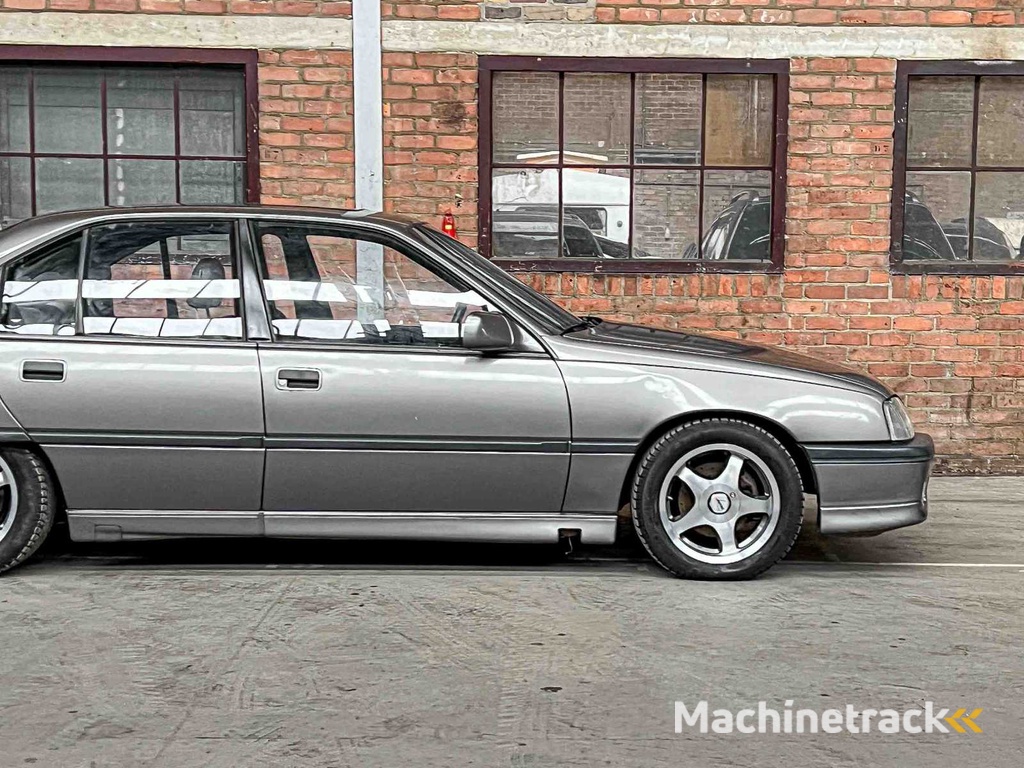 Opel Omega 3000 24v 204pk 1989
