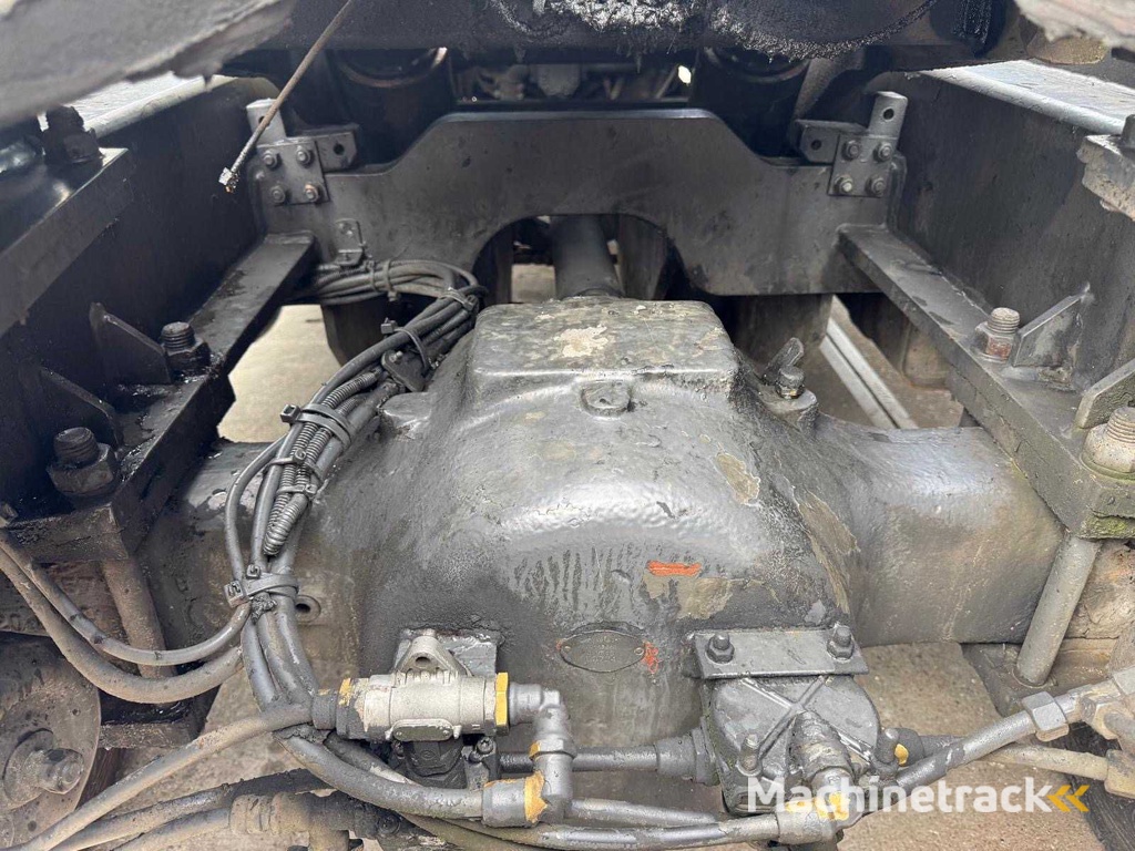 Terberg - 2003 - YT 220 - Industriële trekker