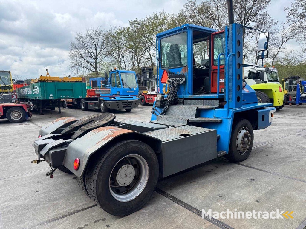 Terberg - 2003 - YT 220 - Industriële trekker