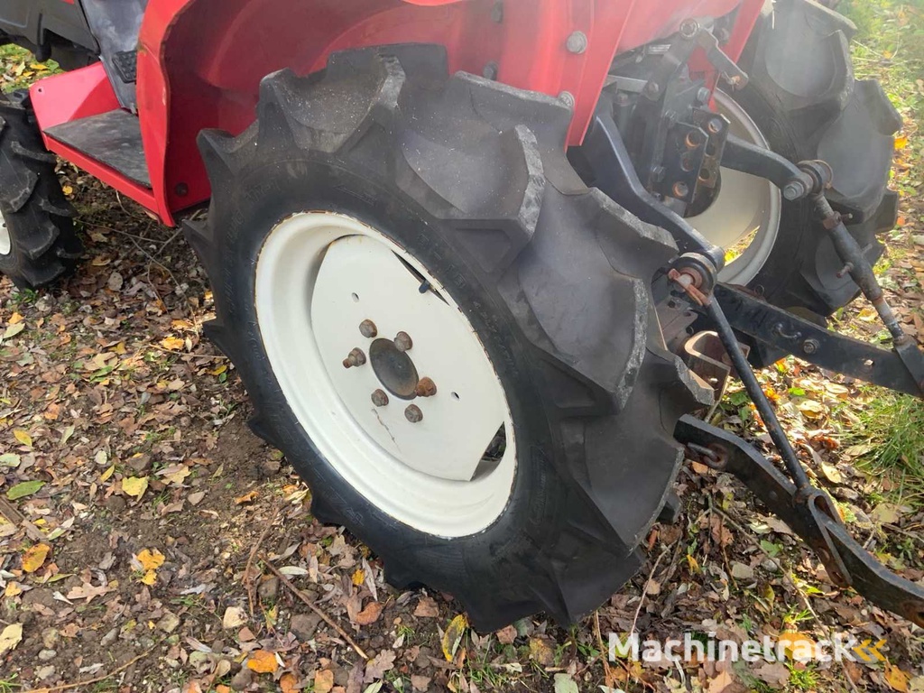 Mitsubishi MT16O Mini Tractor