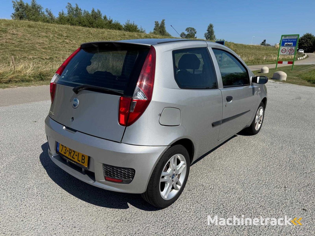 Fiat Punto 1.2 Navigator Airco 73-RZ-LB