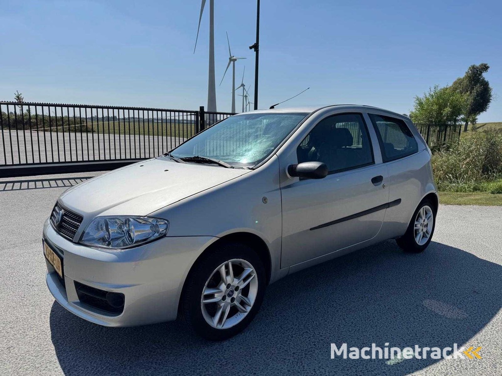 Fiat Punto 1.2 Navigator Airco 73-RZ-LB