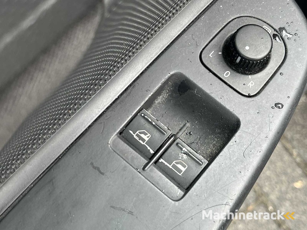 Volkswagen Golf 1.6 FSI Turijn 2006 | 47-SH-JB