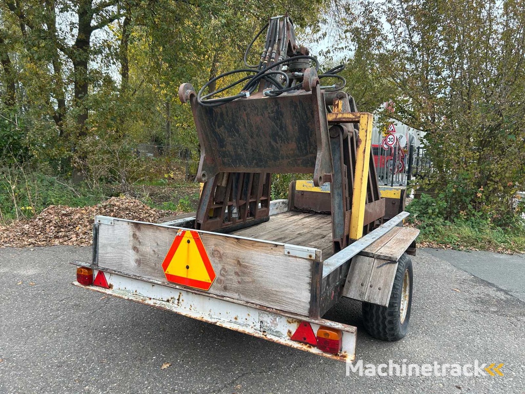 Aanhangwagen met stenenklem