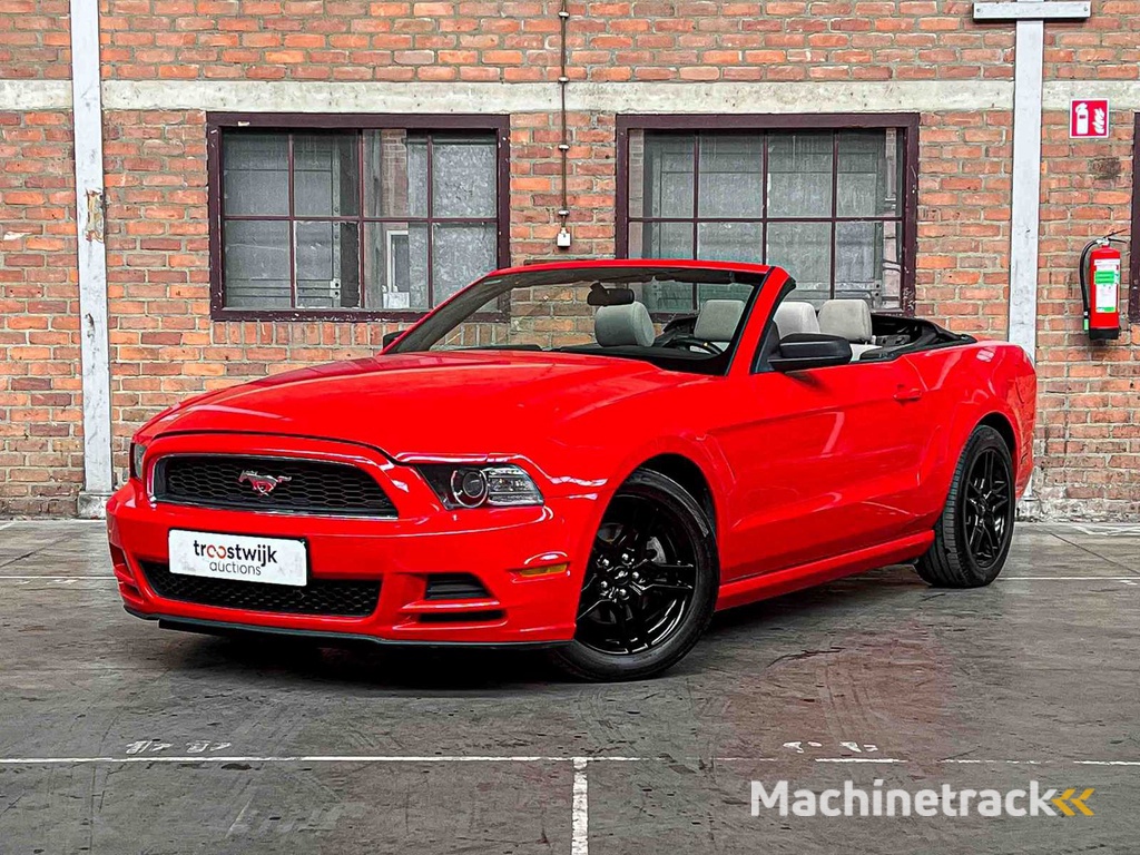 Ford Mustang 3.7 V6 310pk 2014