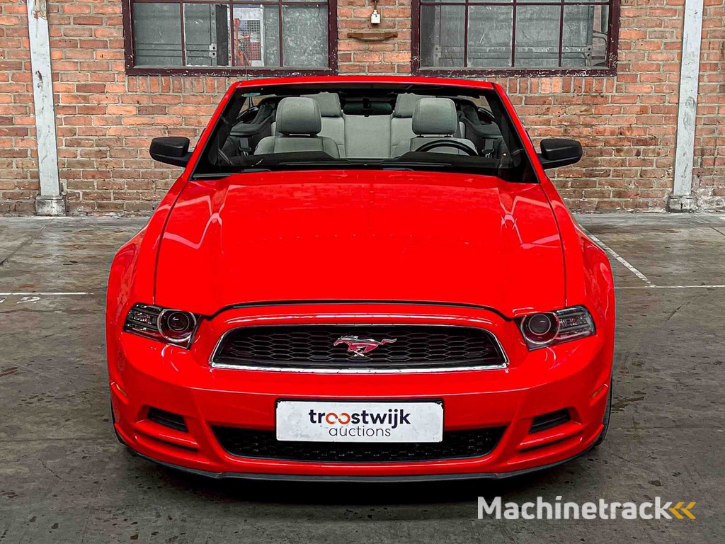 Ford Mustang 3.7 V6 310pk 2014