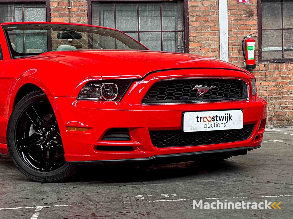 Ford Mustang 3.7 V6 310pk 2014