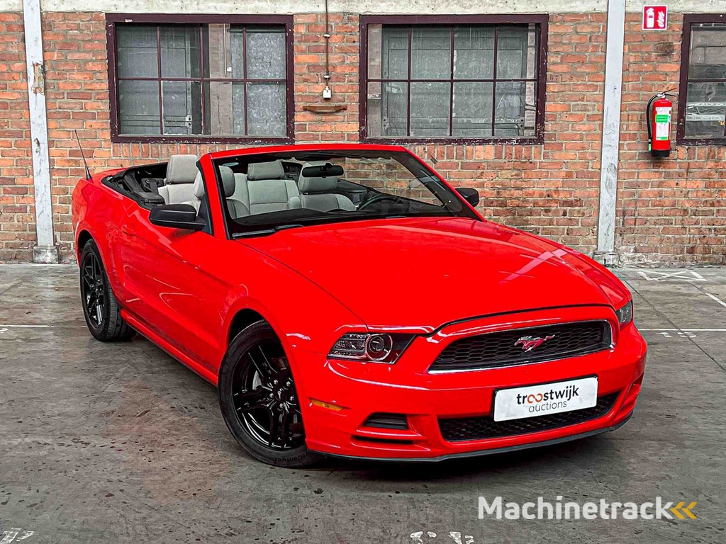 Ford Mustang 3.7 V6 310pk 2014