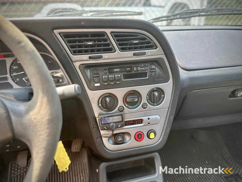 Peugeot 306 Break 1.8 16V XS, 79-DZ-NB