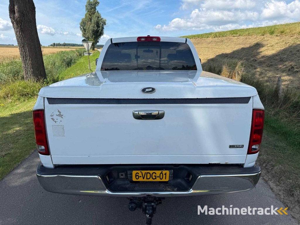 Dodge Ram 1500 5.7 V8 4x4 QC 6'4 6- 6-VDG-01