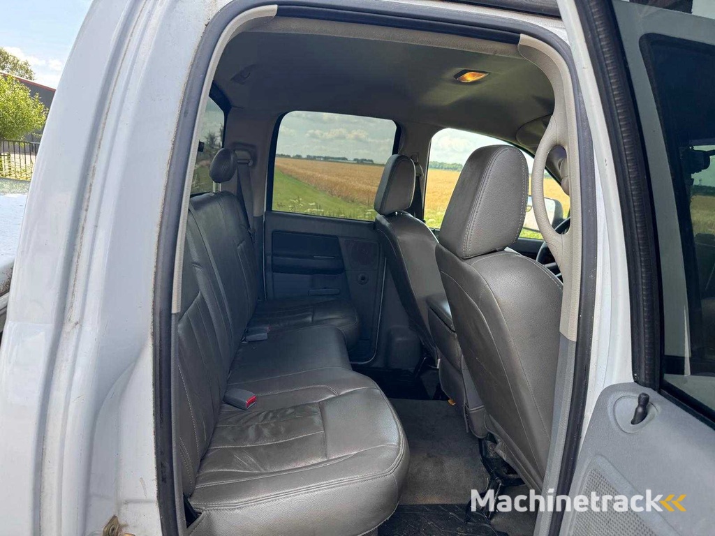 Dodge Ram 1500 5.7 V8 4x4 QC 6'4 6- 6-VDG-01