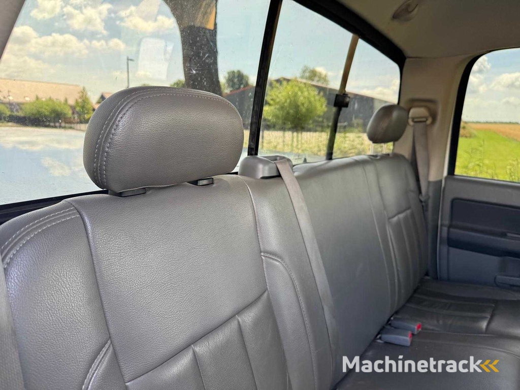 Dodge Ram 1500 5.7 V8 4x4 QC 6'4 6- 6-VDG-01