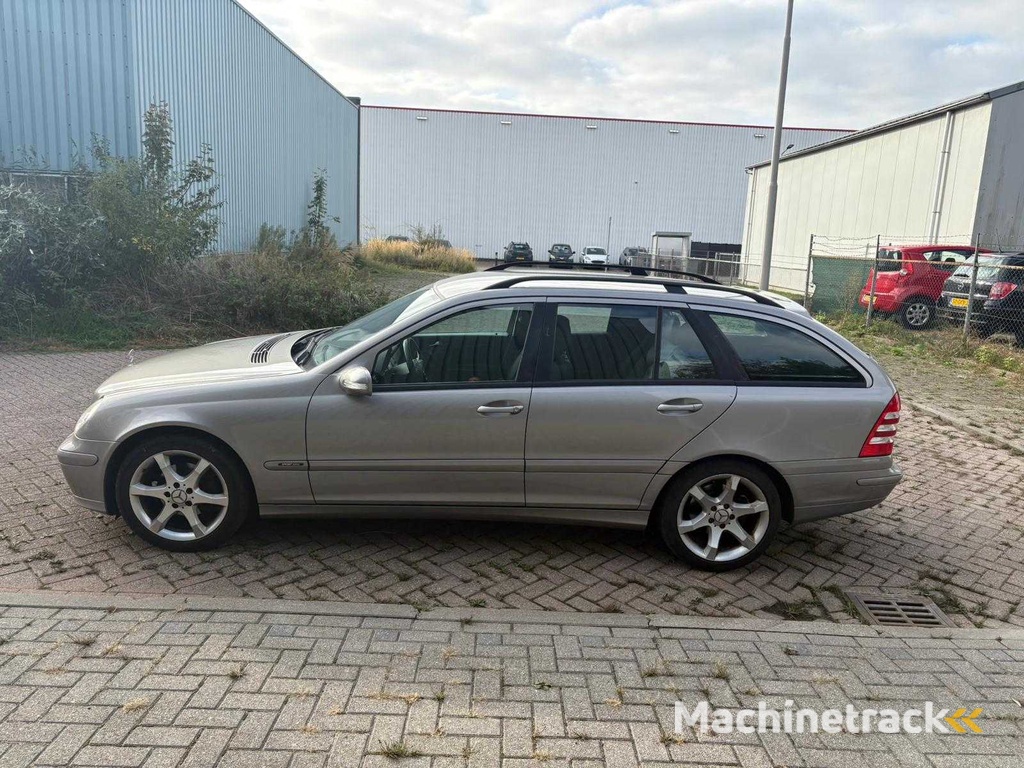 Mercedes-Benz C-Klasse Combi - 220 CDI Classic Klimaautomatik Cruise Navi, 08-SR-DK