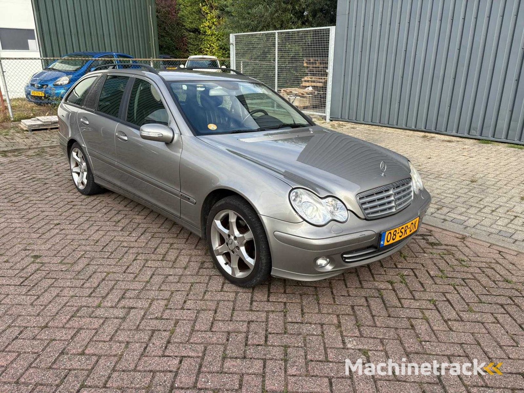 Mercedes-Benz C-Klasse Combi - 220 CDI Classic Klimaautomatik Cruise Navi, 08-SR-DK
