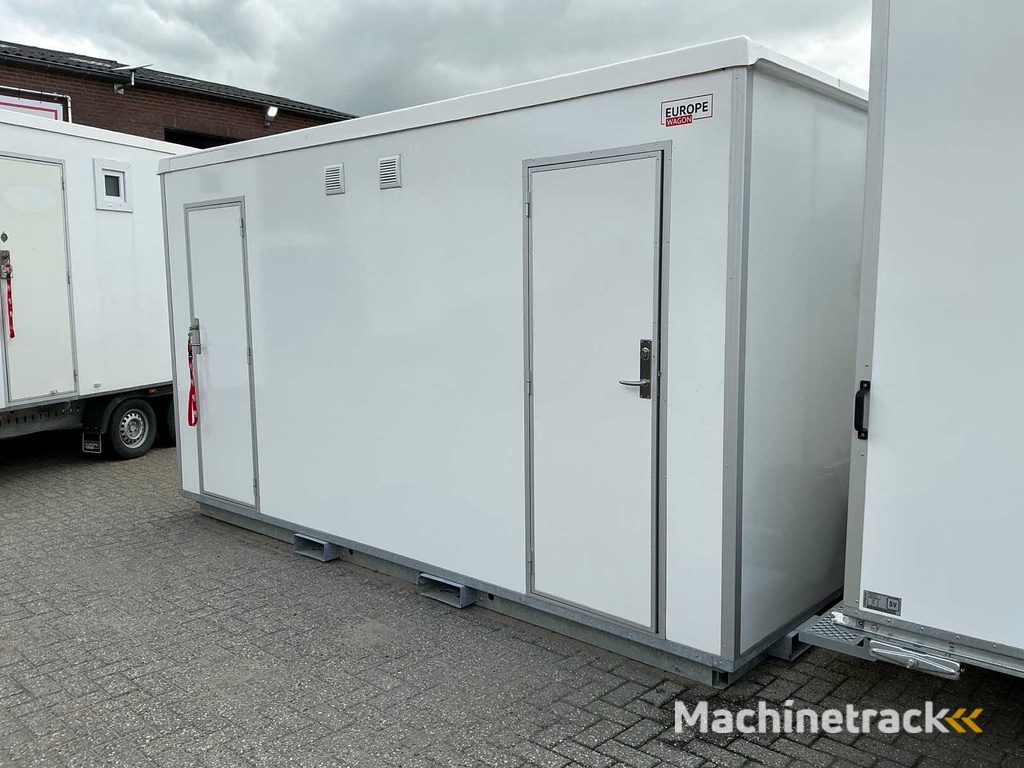 2025 Easywagen 4200 Toiletcontainer 2-2
