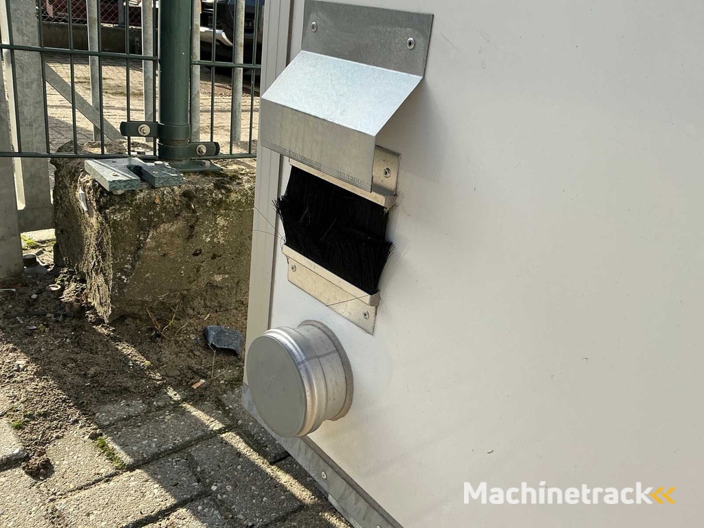 2025 Easywagen 4200 Toiletcontainer 2-2