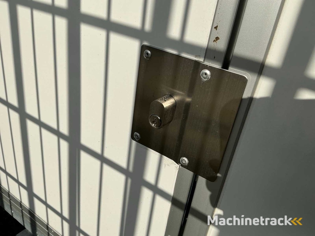 2025 Easywagen 4200 Toiletcontainer 2-2